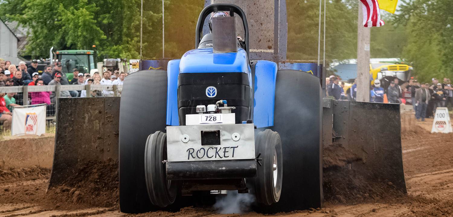 Home Wisconsin Tractor Pullers Association